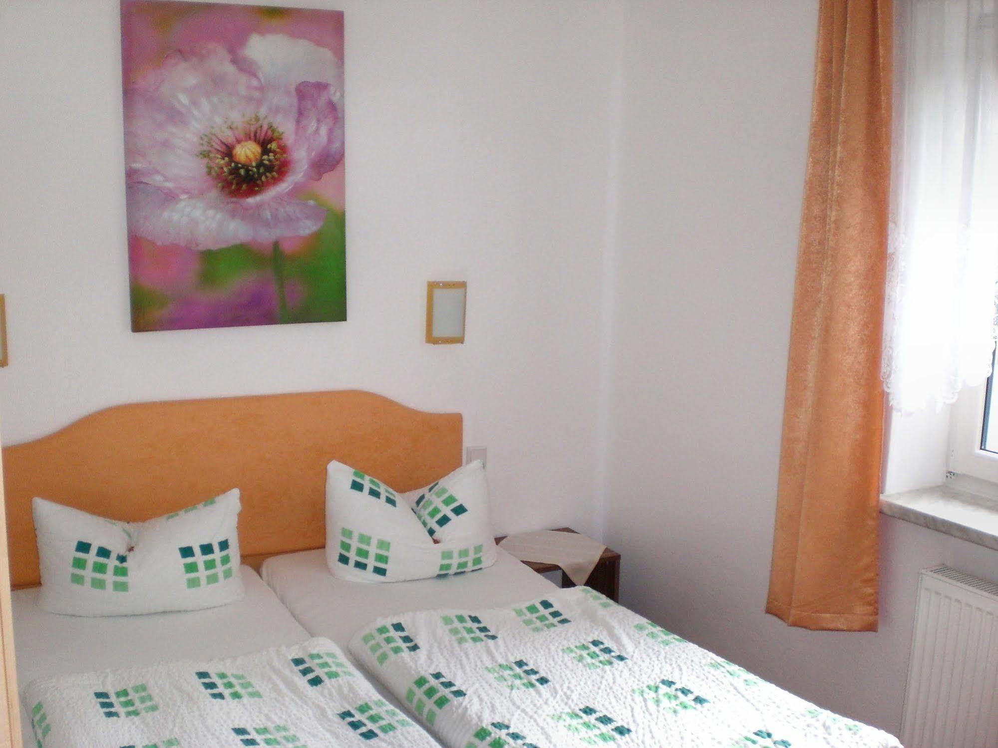 Hotel Zum Buergergarten Stolberg  Zewnętrze zdjęcie